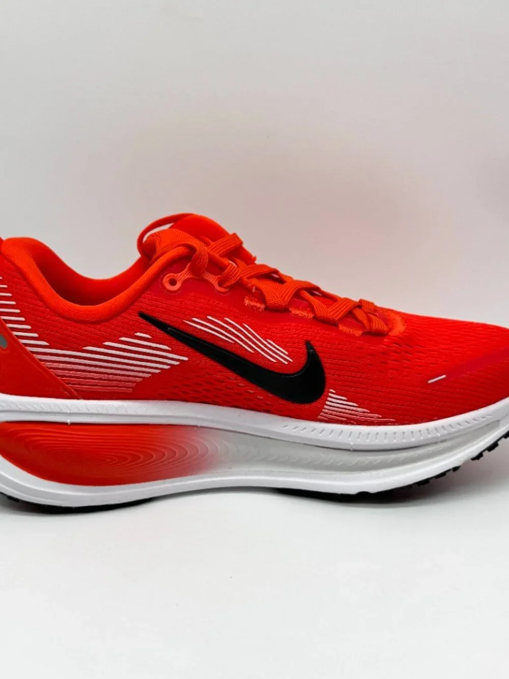 Nike Womens Vomero 18 TB Team Orange Shoes Sz 6 New IB4032-800 Activewear